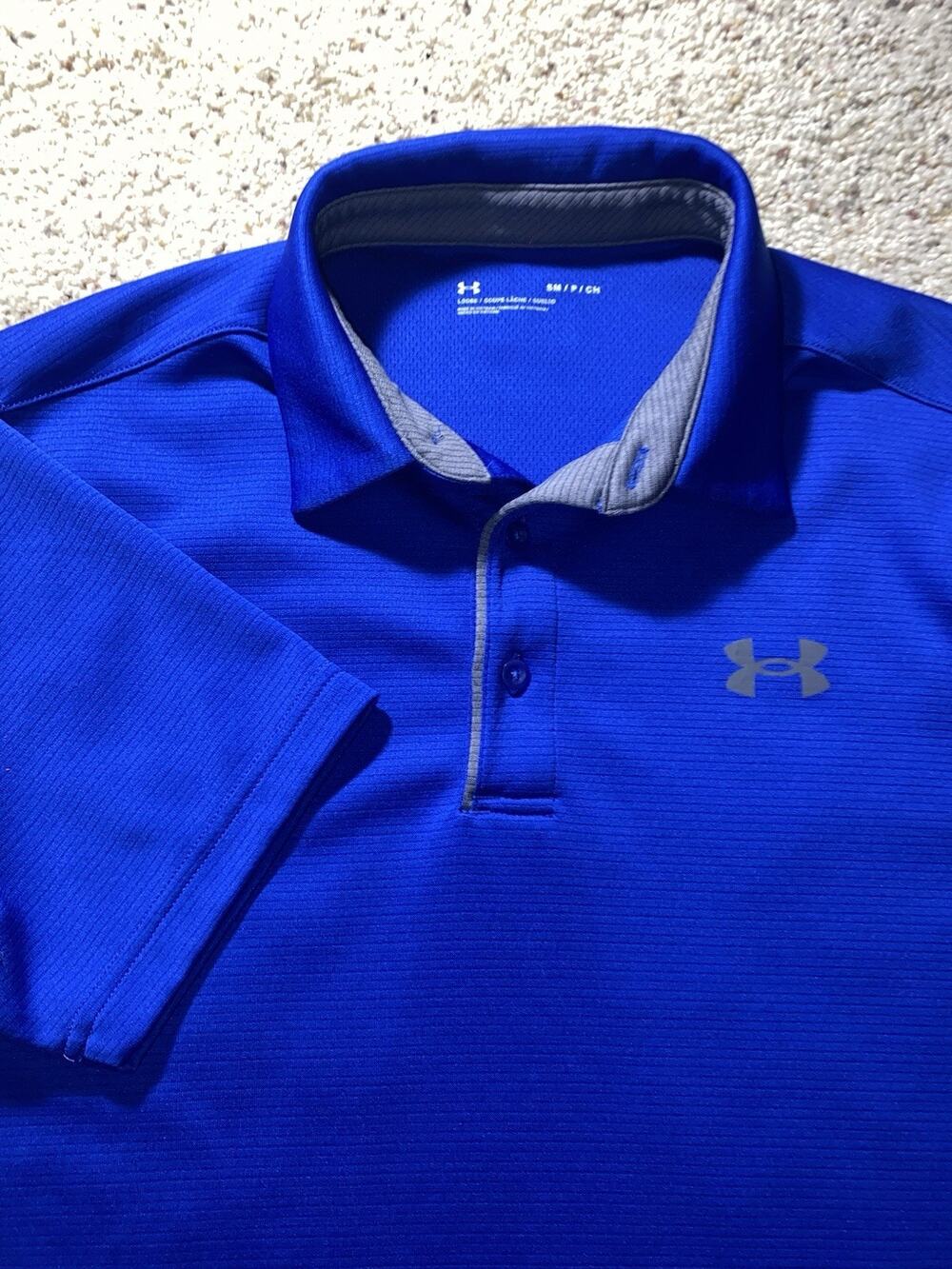 Under Armour Golf Polo Mens Small Polyester Blue Outdoor Fishing Work Shirt
